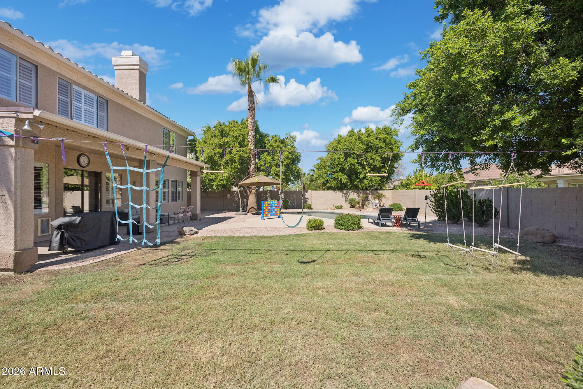 1550 E SAGEBRUSH Court