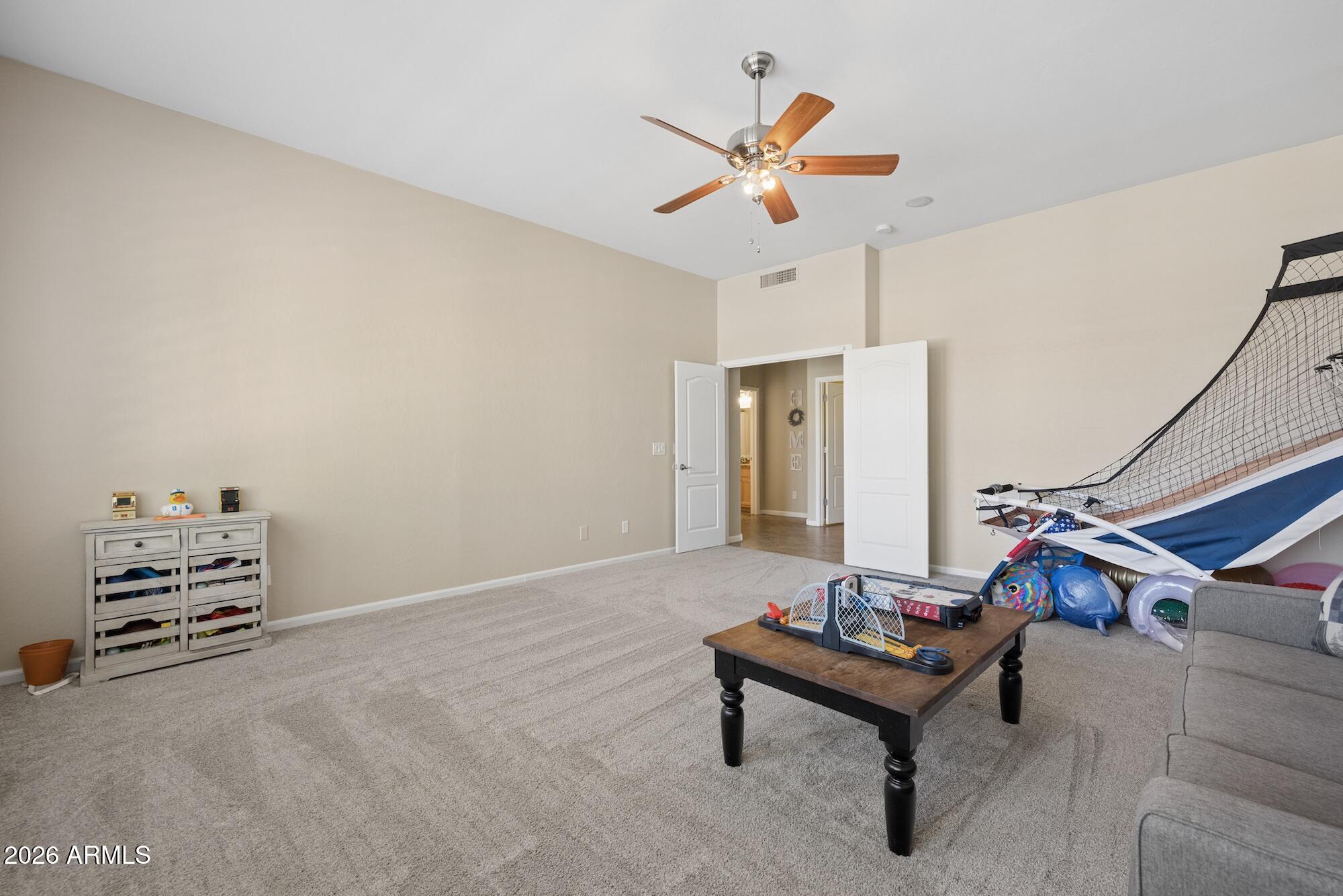 1550 E SAGEBRUSH Court