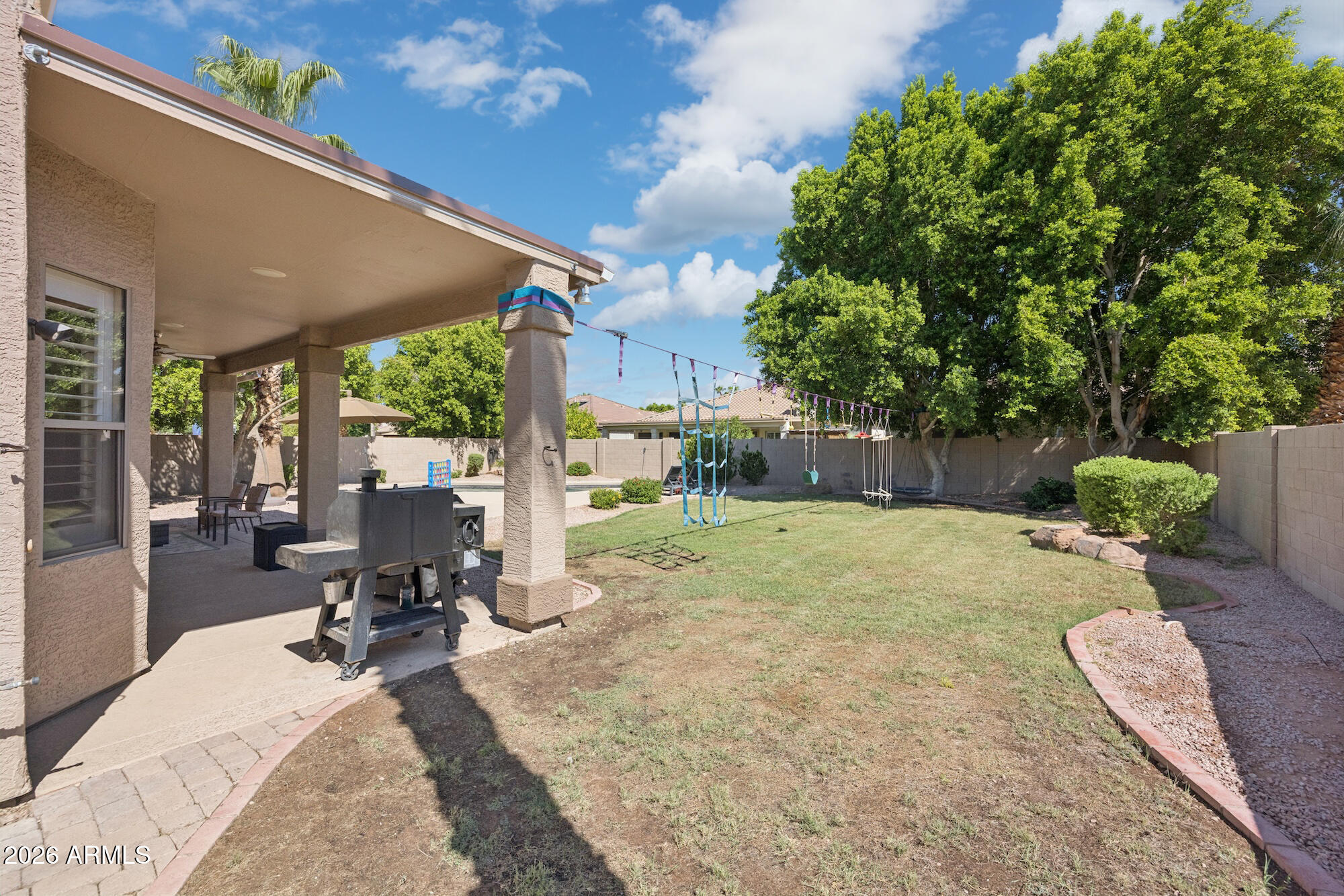 1550 E SAGEBRUSH Court