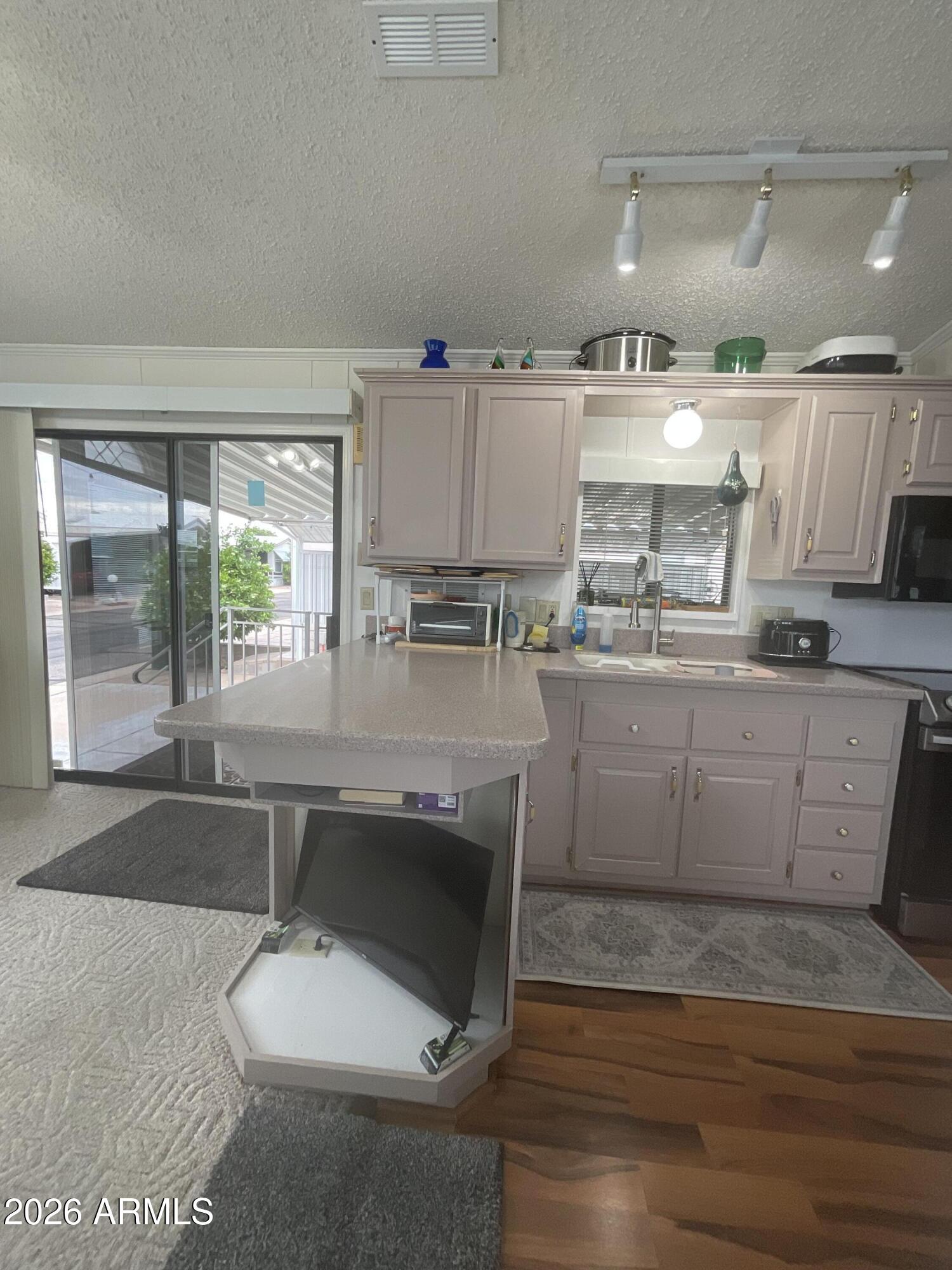 8700 E University Drive 1611