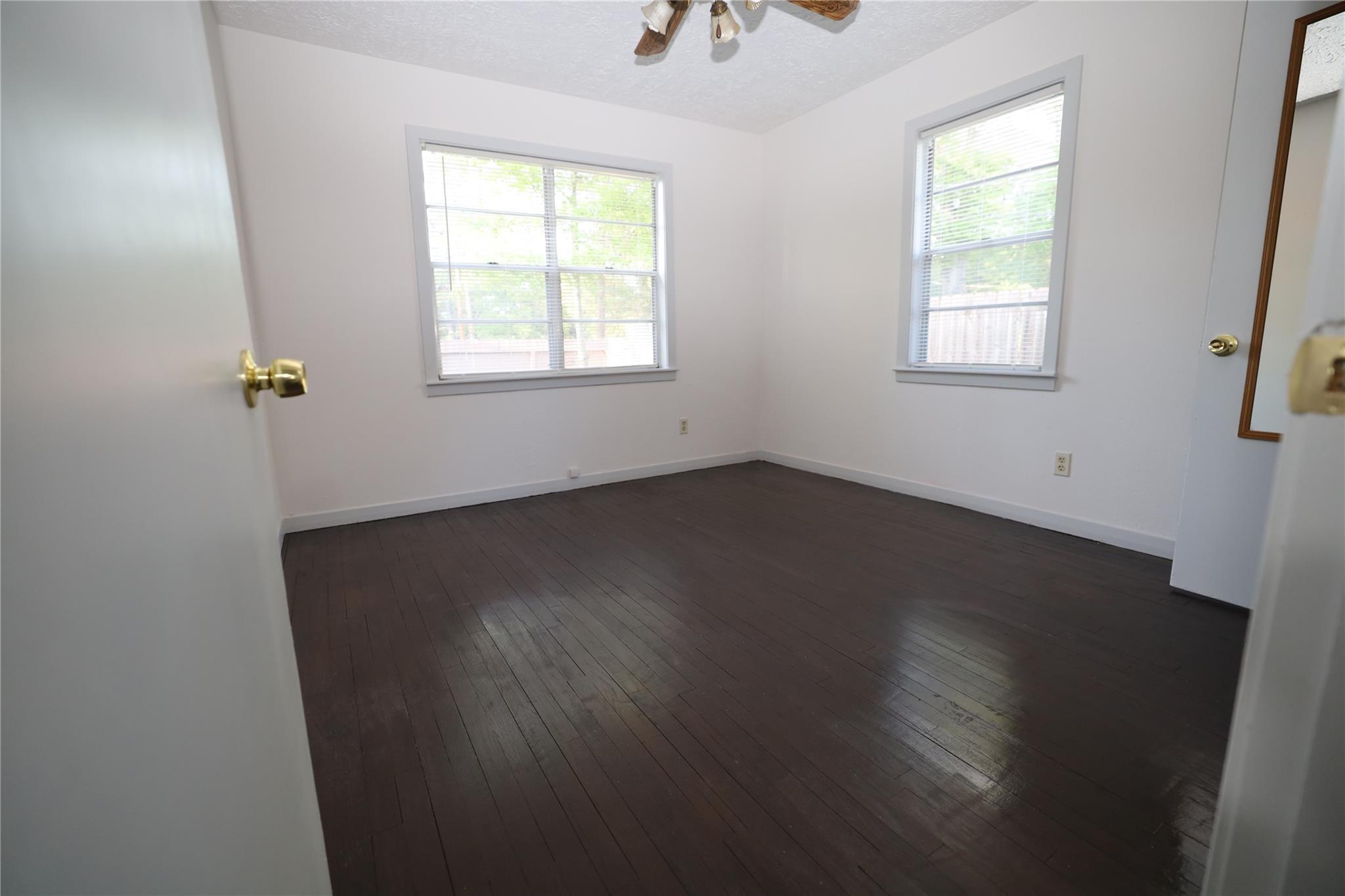 21702 E Memorial Drive