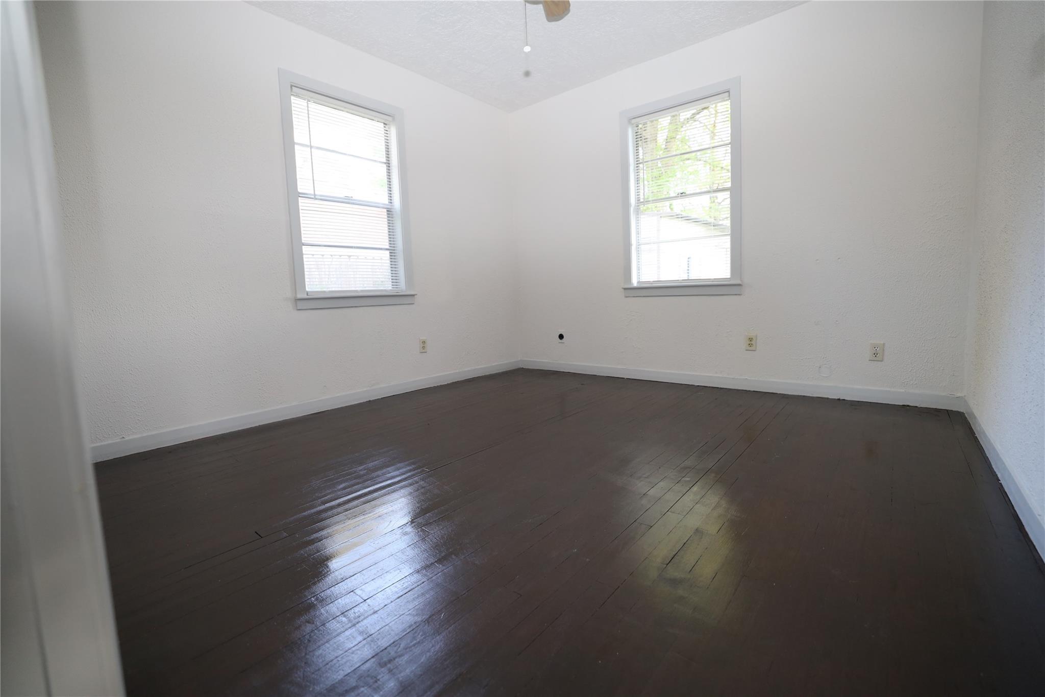 21702 E Memorial Drive