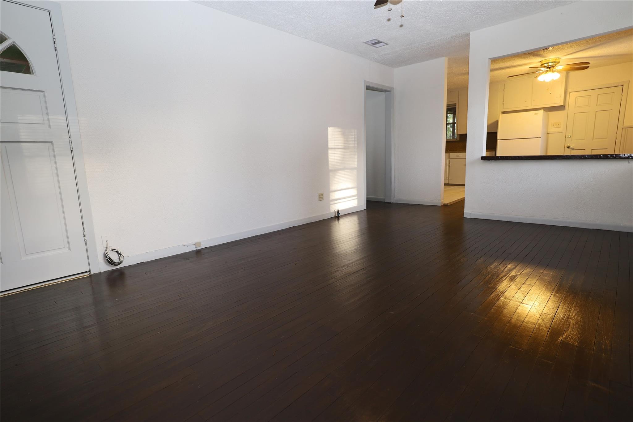 21702 E Memorial Drive