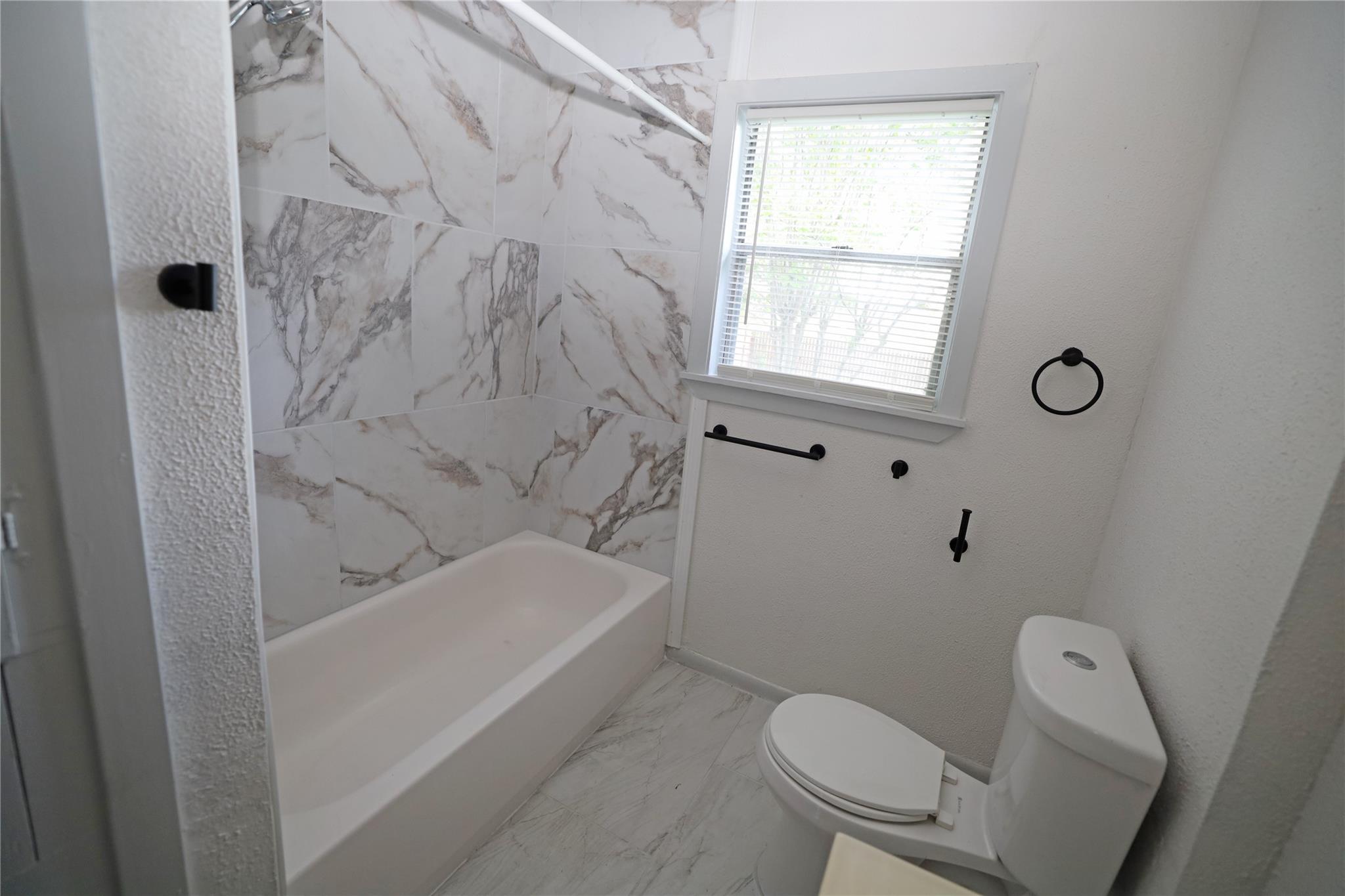 21702 E Memorial Drive