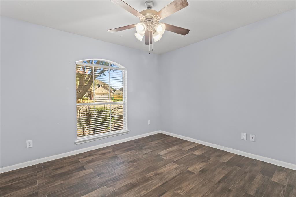 7454 Riven Oaks Court