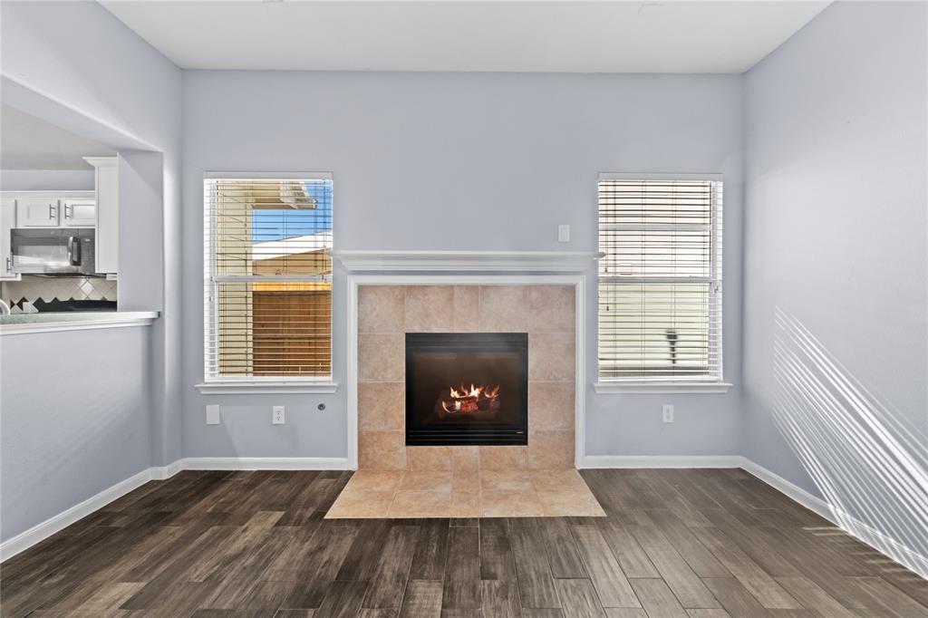 7454 Riven Oaks Court