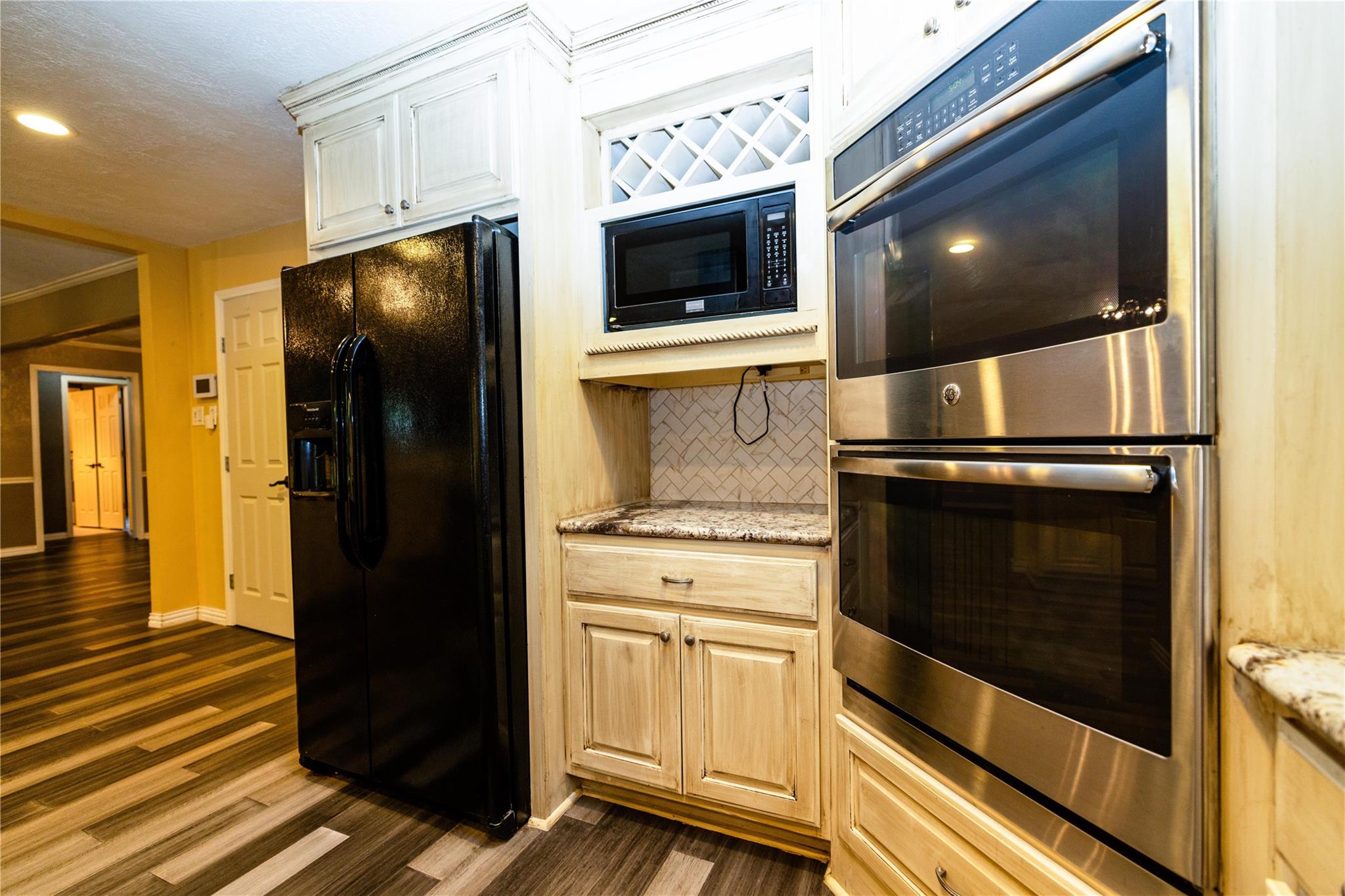 15050 Cardinal Trail