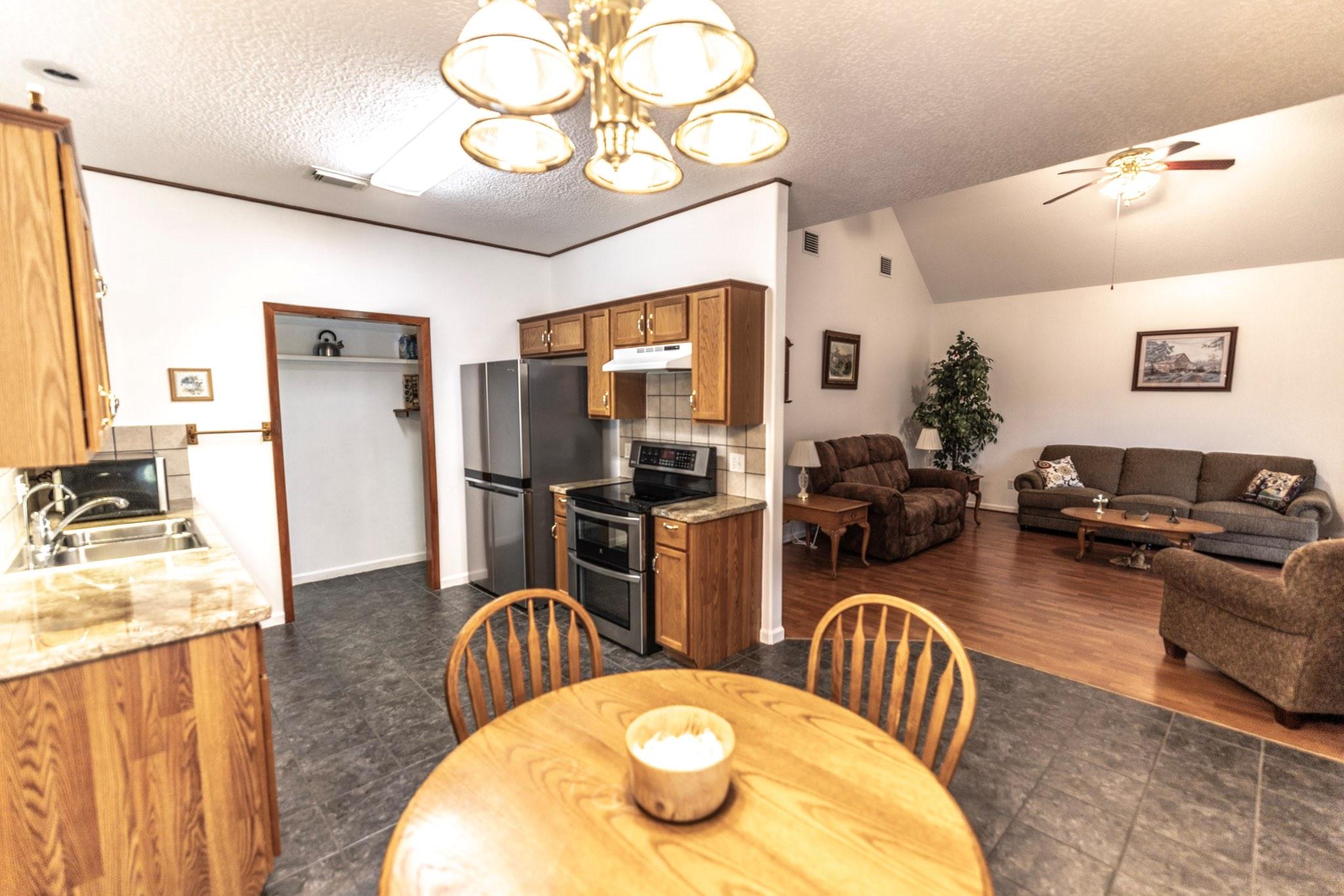 20910 Oakshade Drive