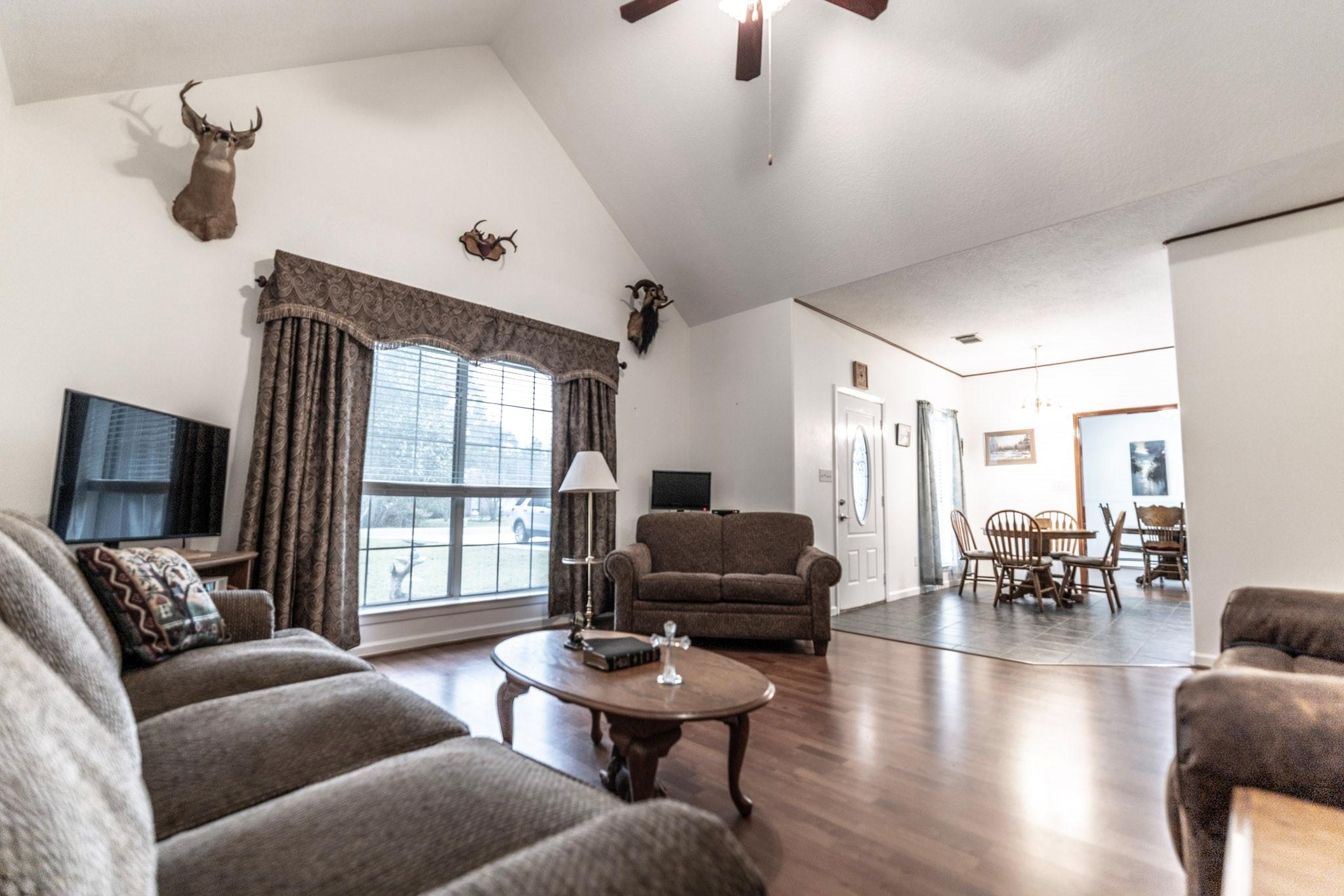 20910 Oakshade Drive