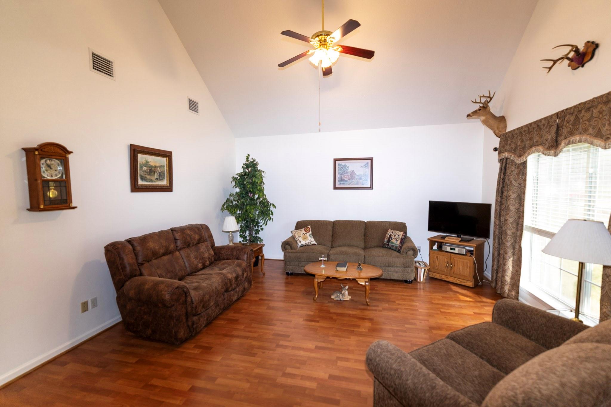 20910 Oakshade Drive