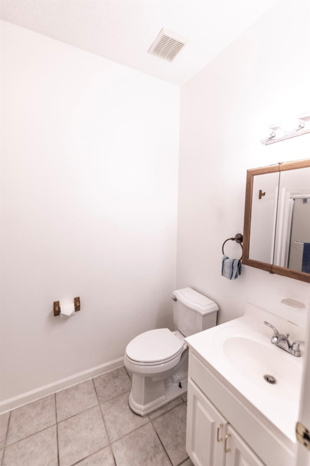 20910 Oakshade Drive