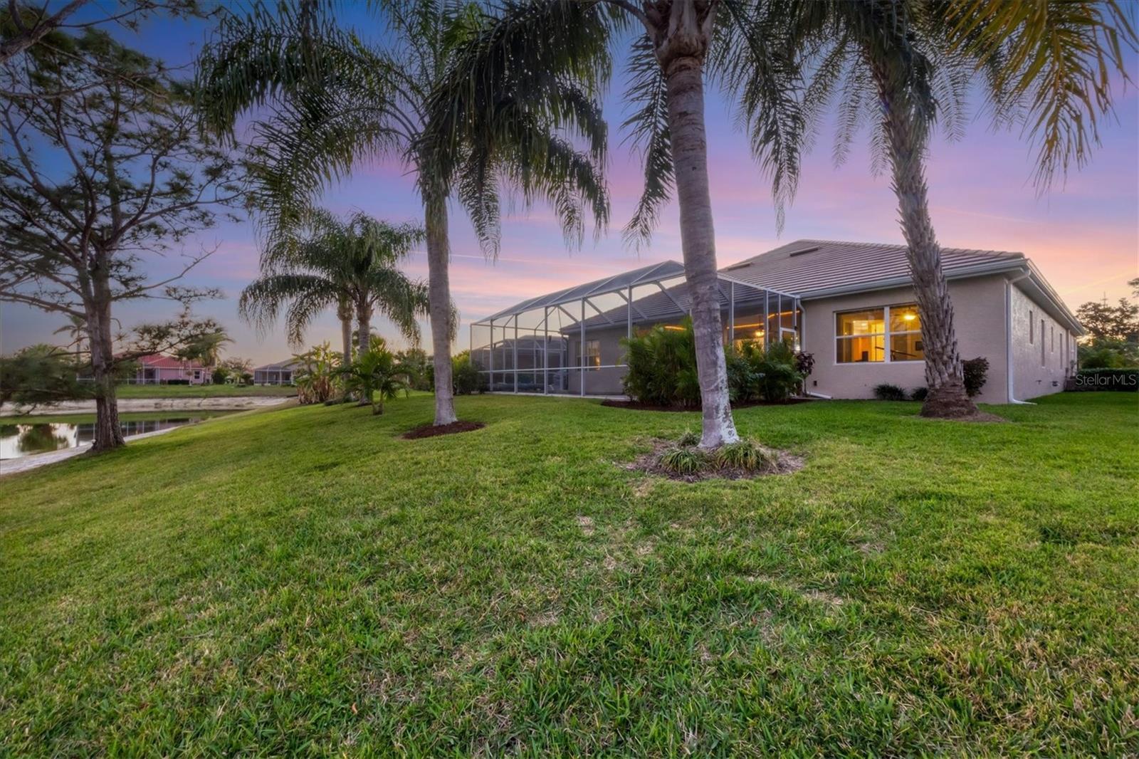 2304 SILVER PALM RD