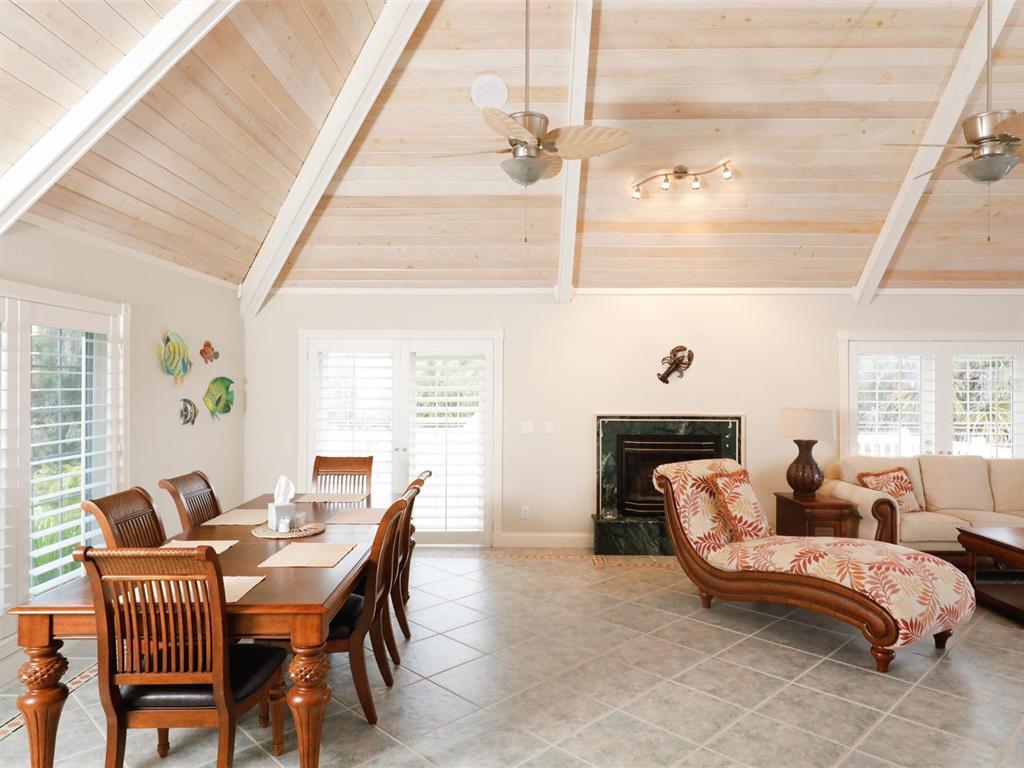 41 LEMON BAY LANE