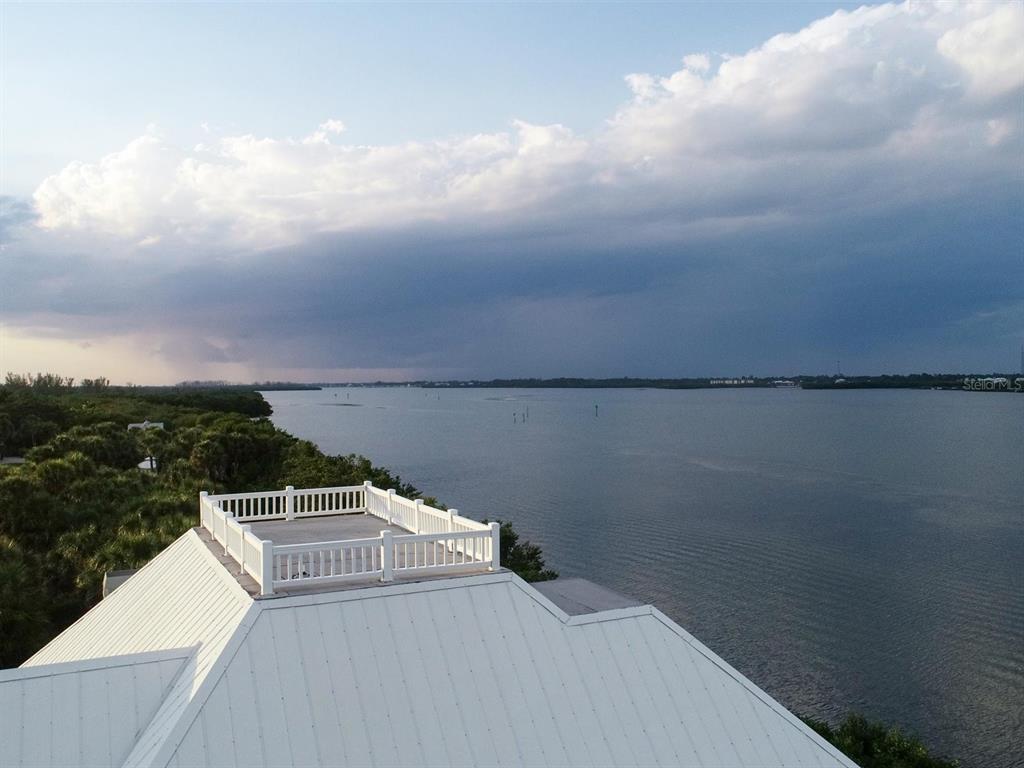 41 LEMON BAY LANE