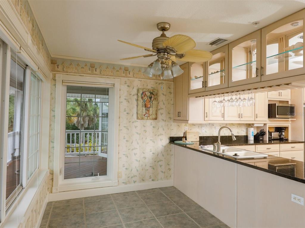 41 LEMON BAY LANE