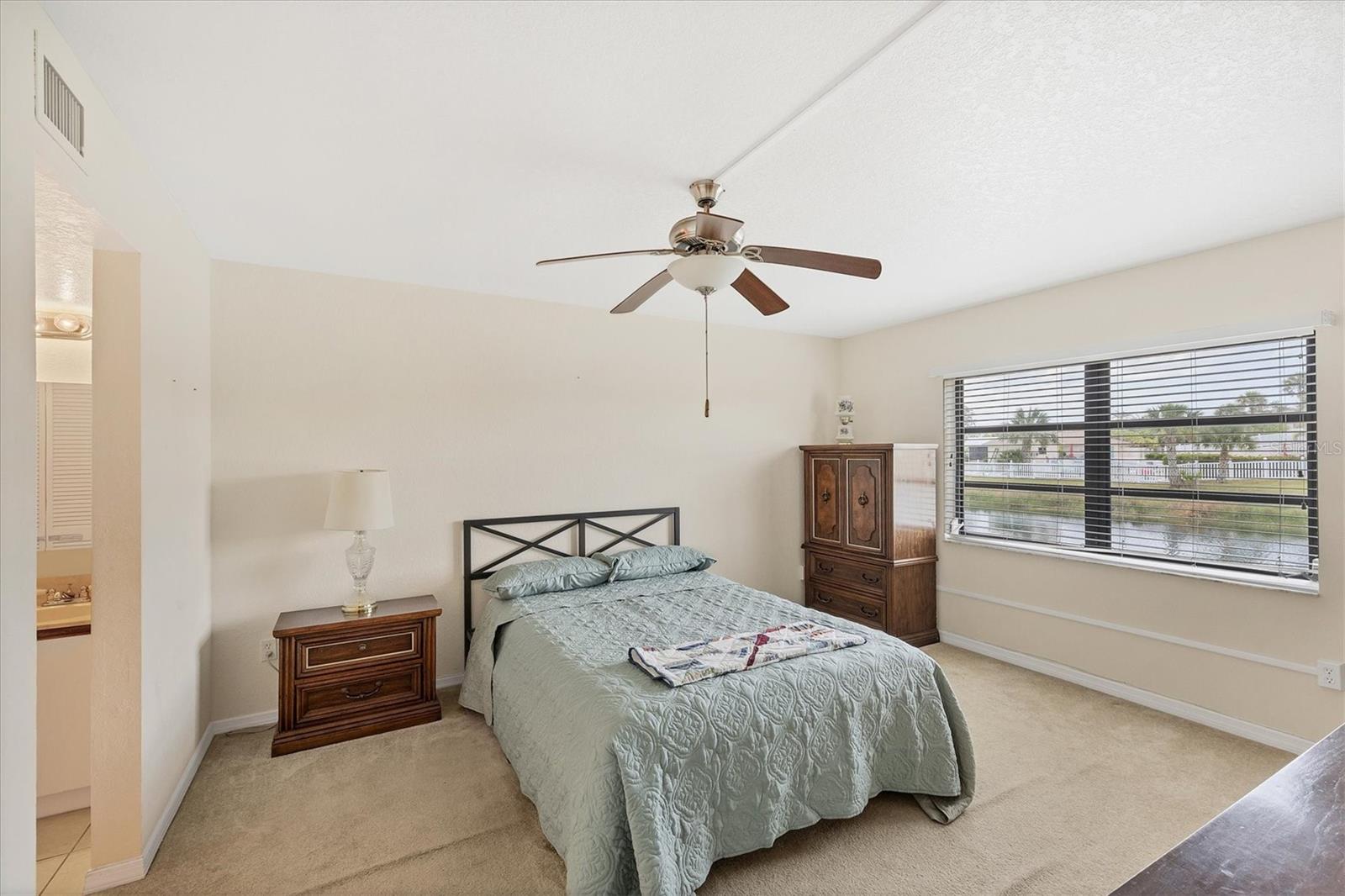 175 KINGS HIGHWAY Unit: 1014