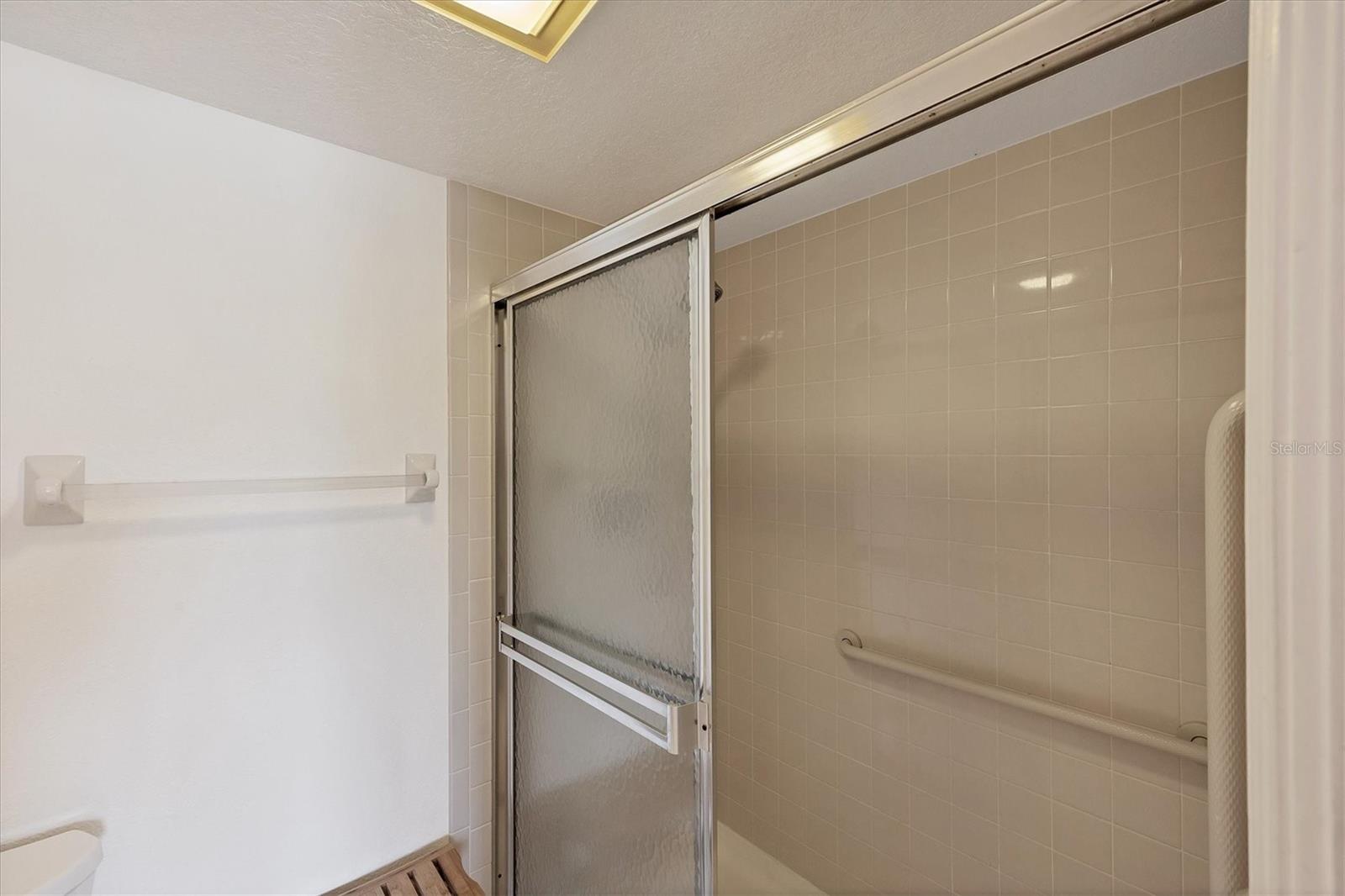 175 KINGS HIGHWAY Unit: 1014