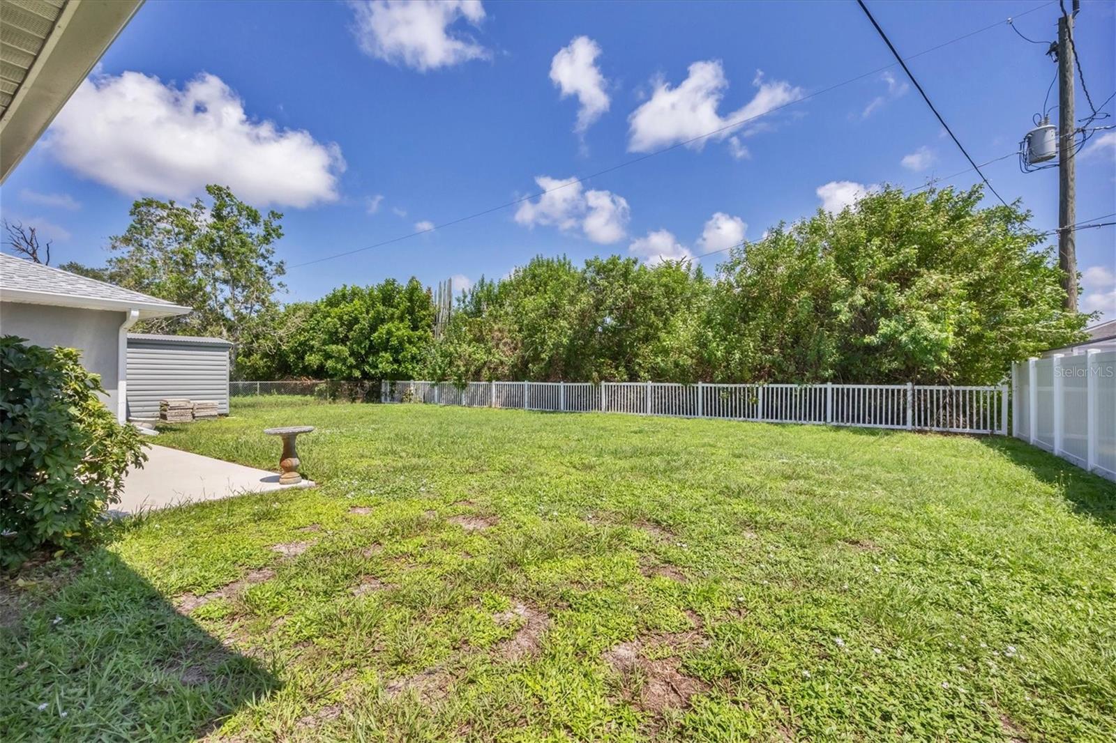 10168 WILLOWOOD AVE