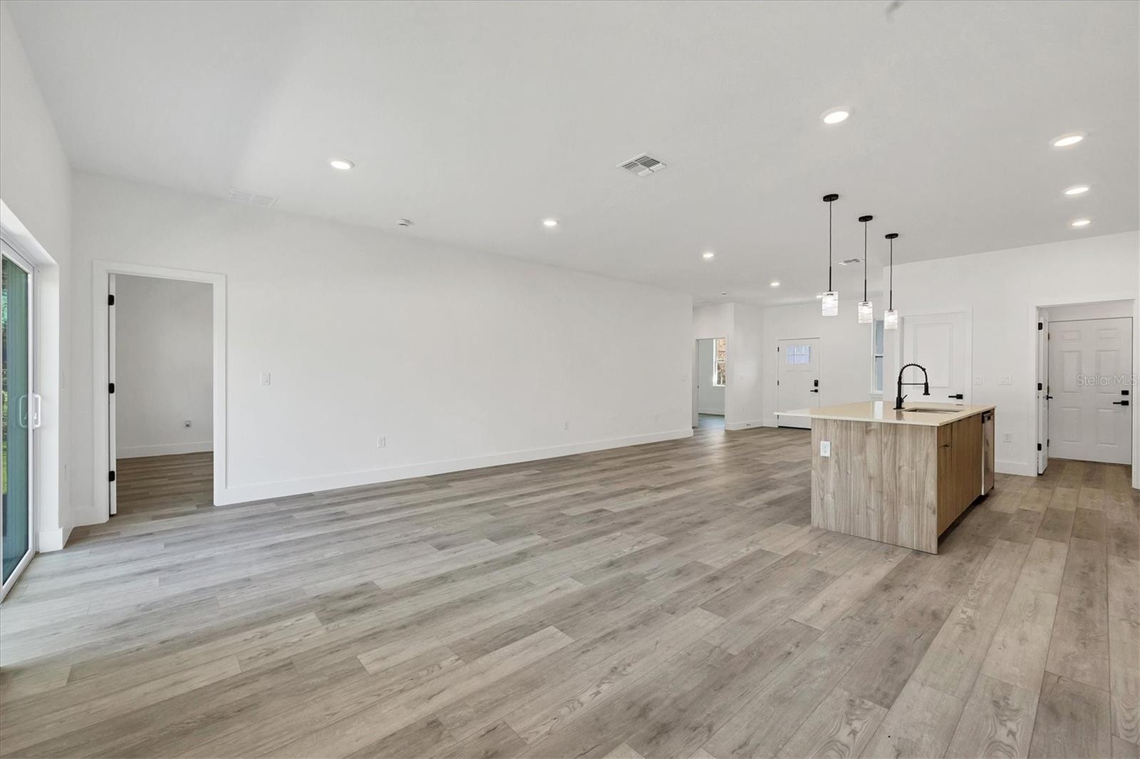 308 CAPATOLA ST