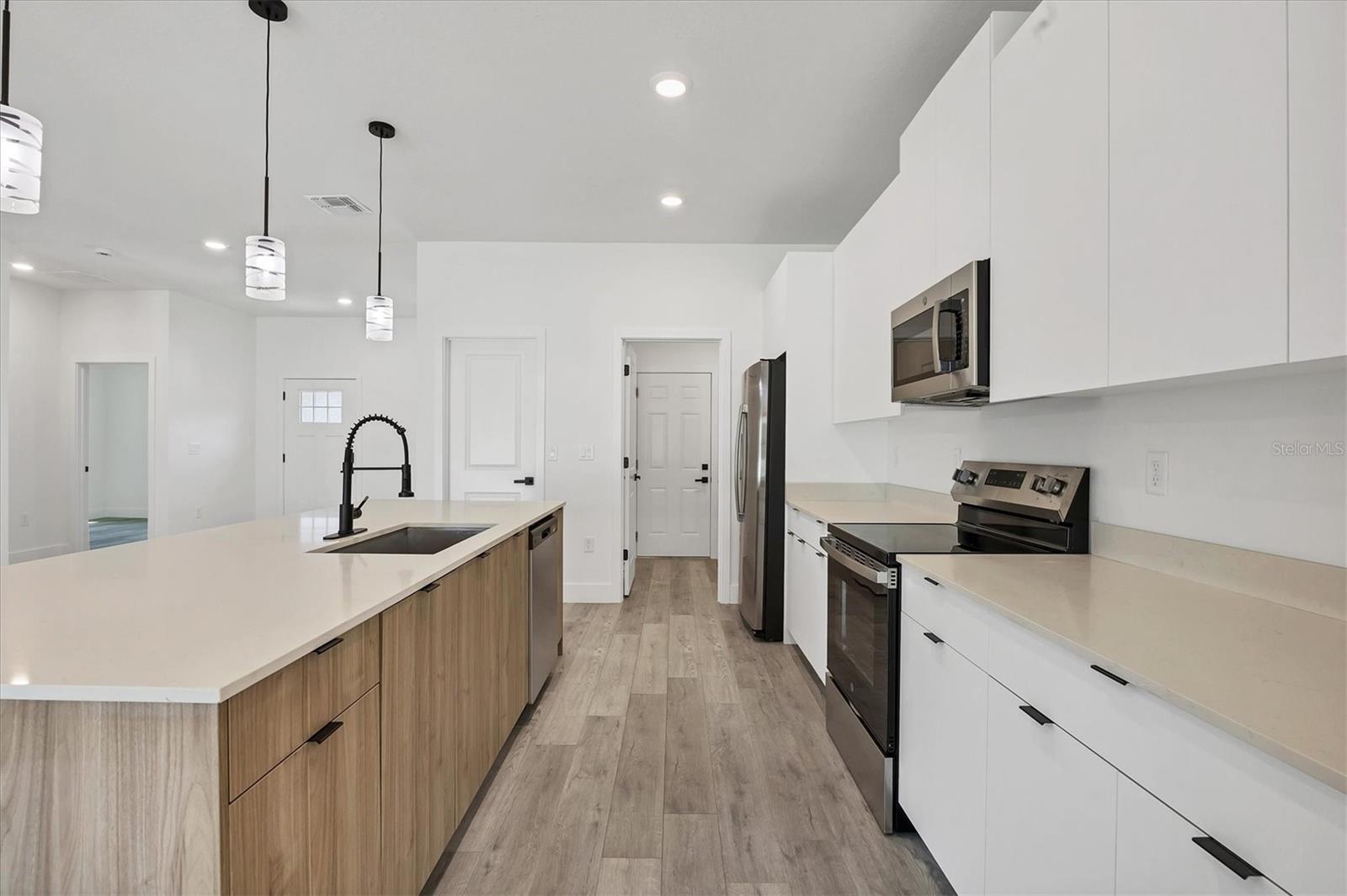 308 CAPATOLA ST