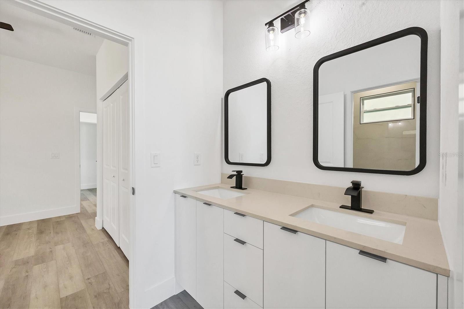 308 CAPATOLA ST