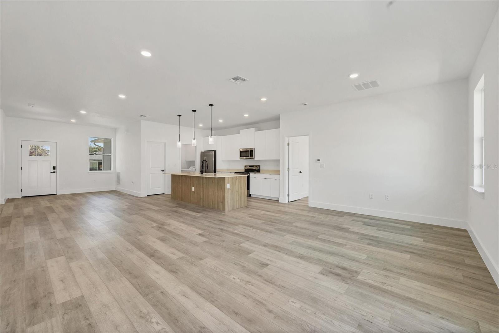 308 CAPATOLA ST