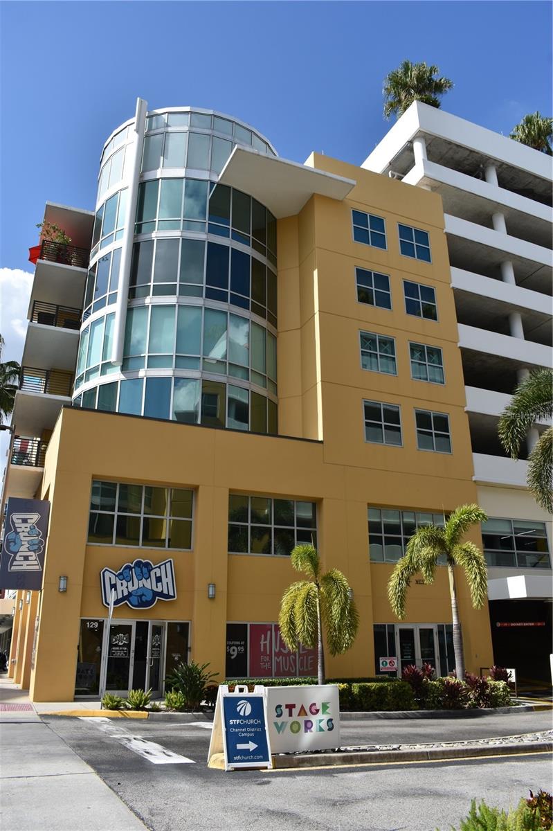 1120 E KENNEDY BLVD #1423