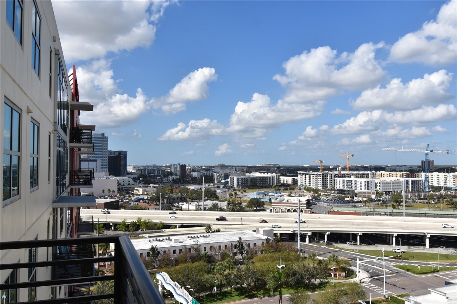 1120 E KENNEDY BLVD #1423