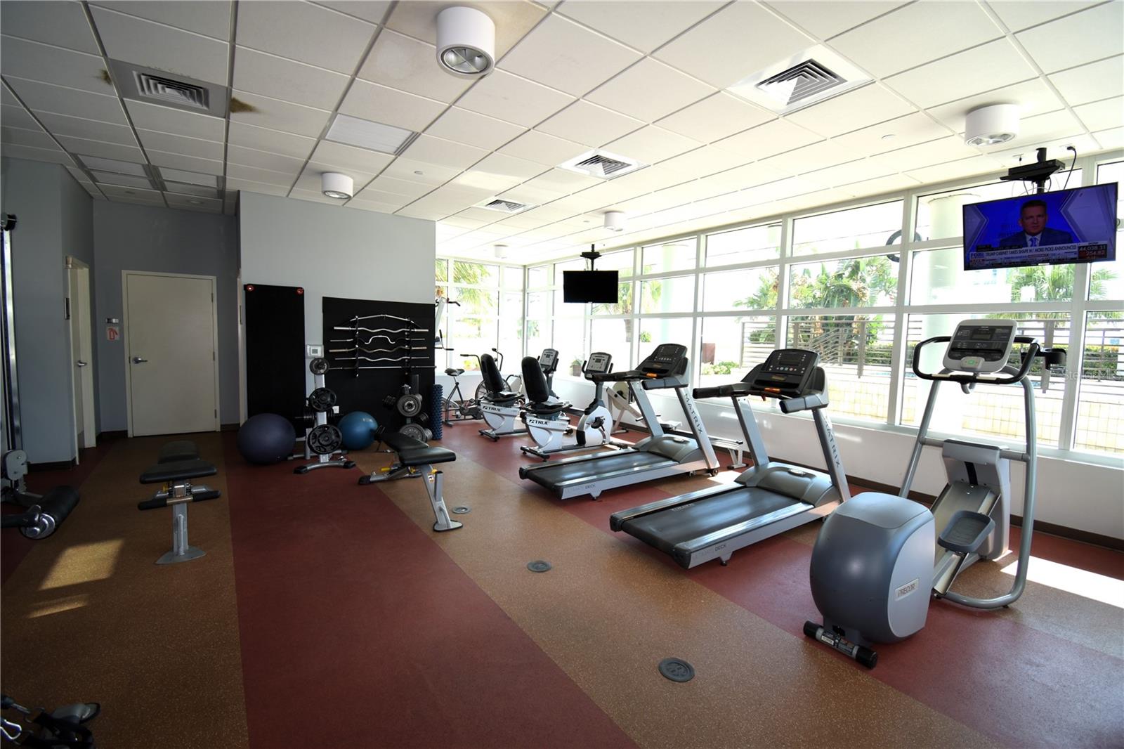 1120 E KENNEDY BLVD #1423