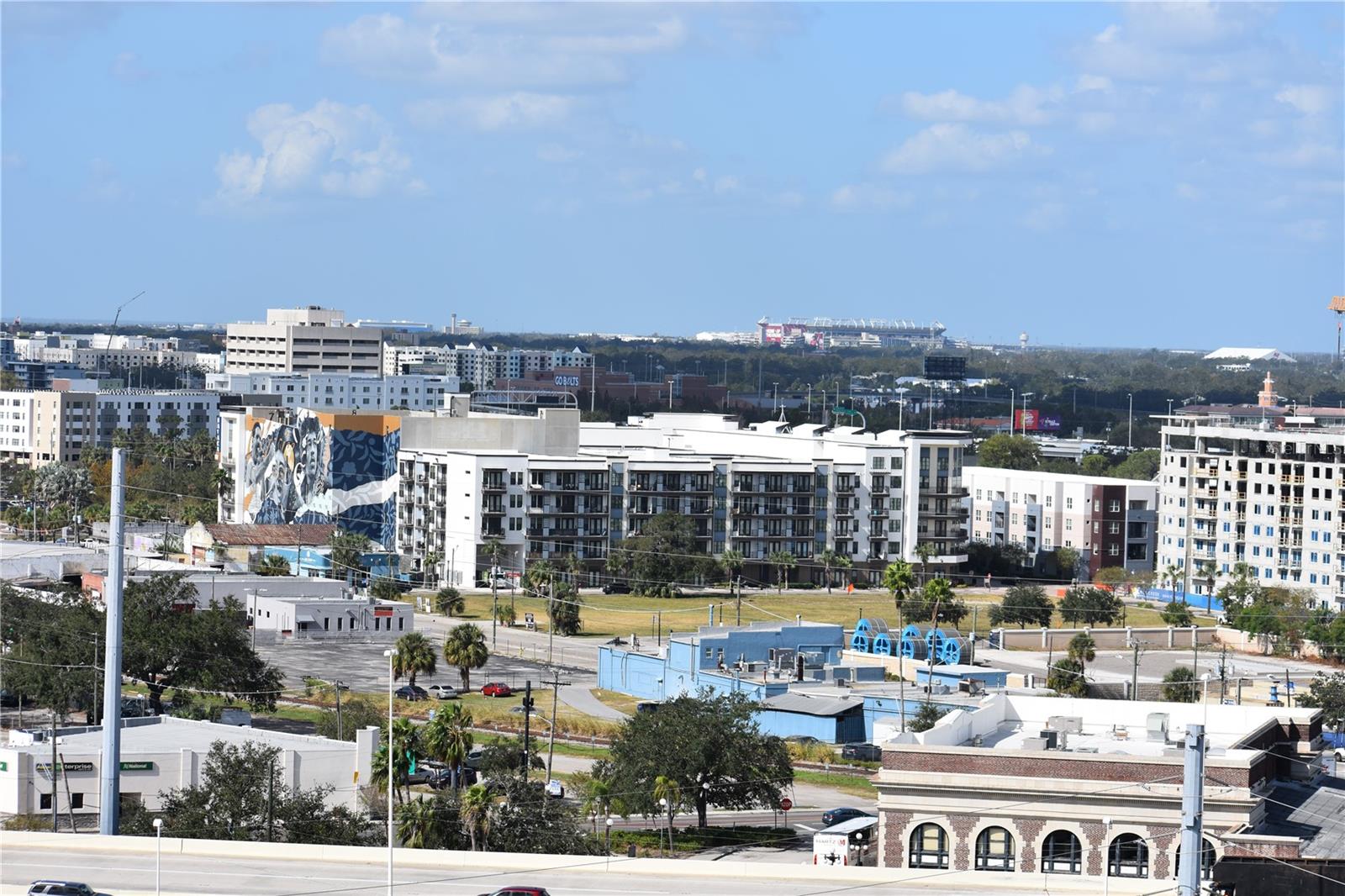 1120 E KENNEDY BLVD #1423