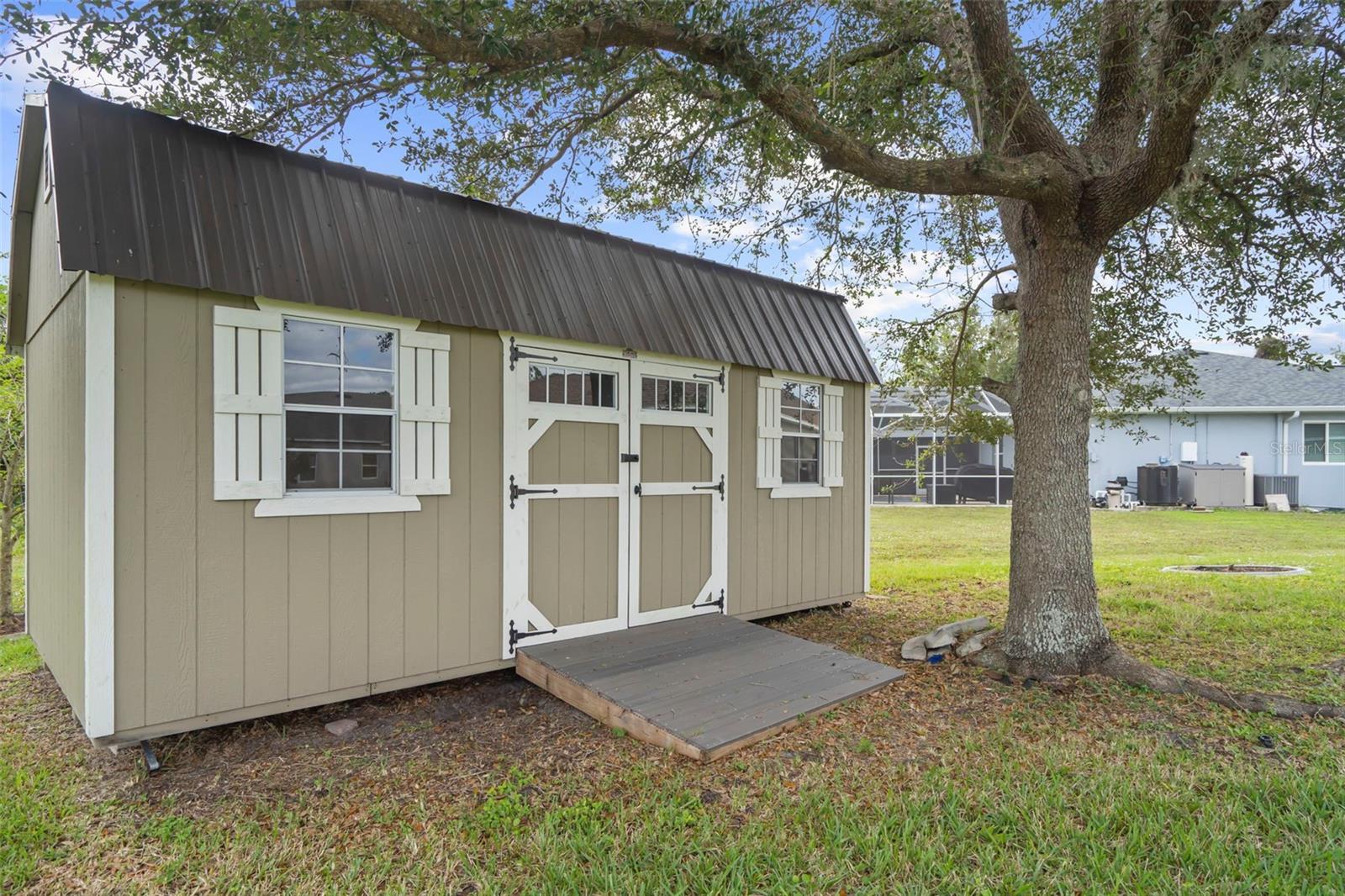 4145 POLYNESIA RD