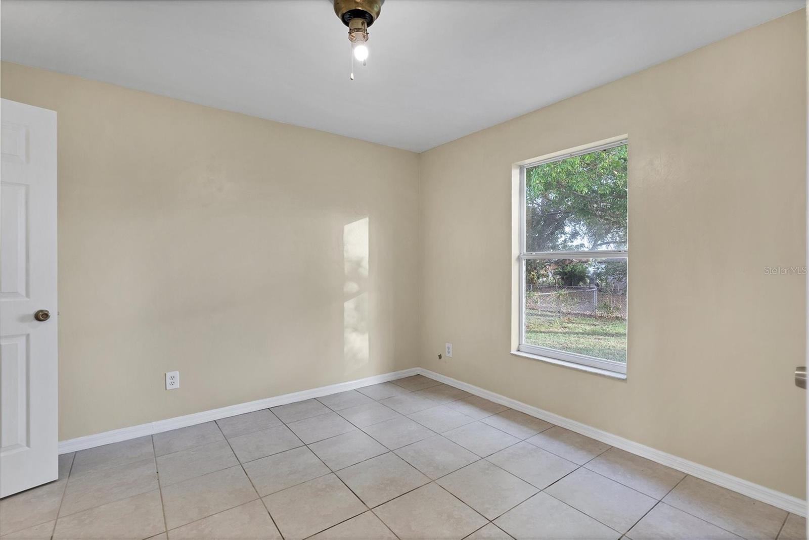 626 SW 27TH TER
