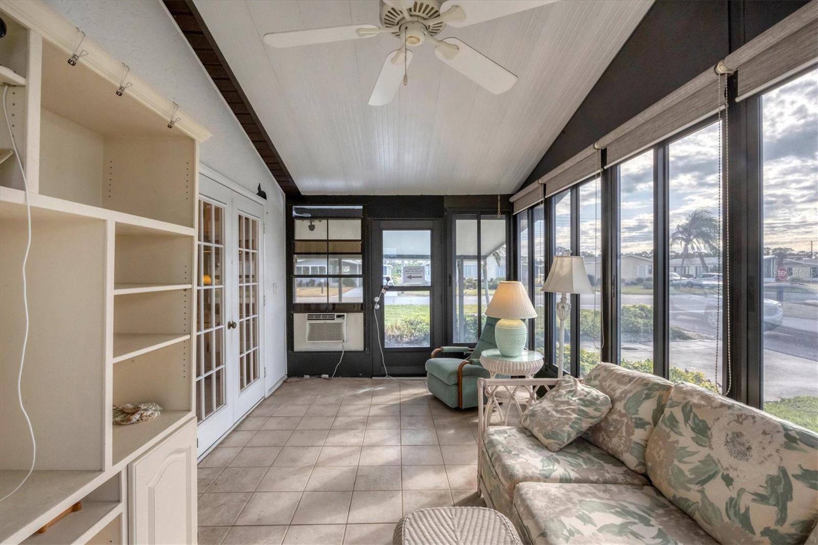 735 SUMMERSEA CT