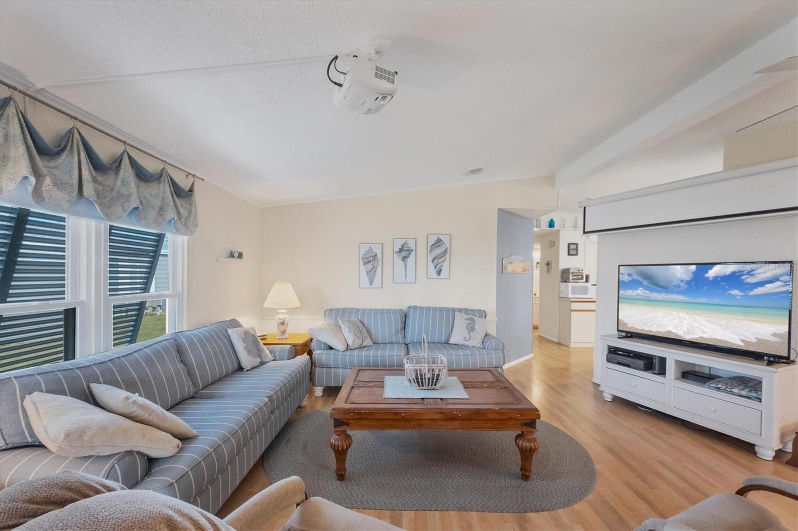 735 SUMMERSEA CT