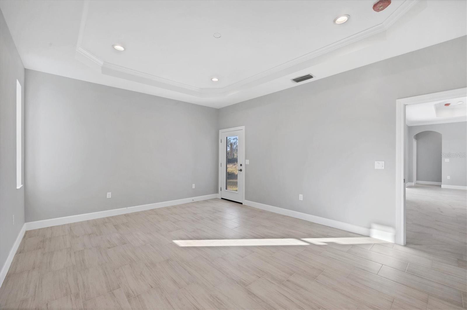 119 WHITE PINE DR