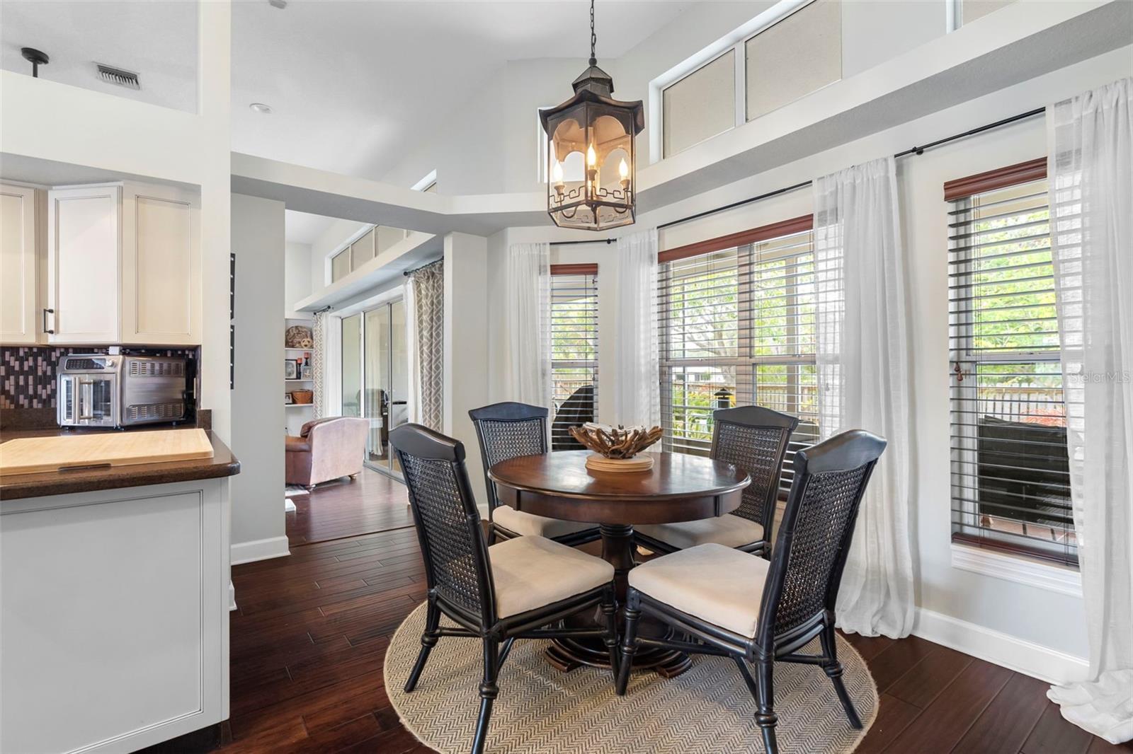 1873 WHISPERING PINES CIR