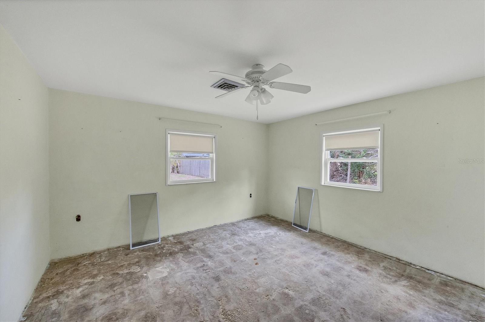 8164 ROBERT ST