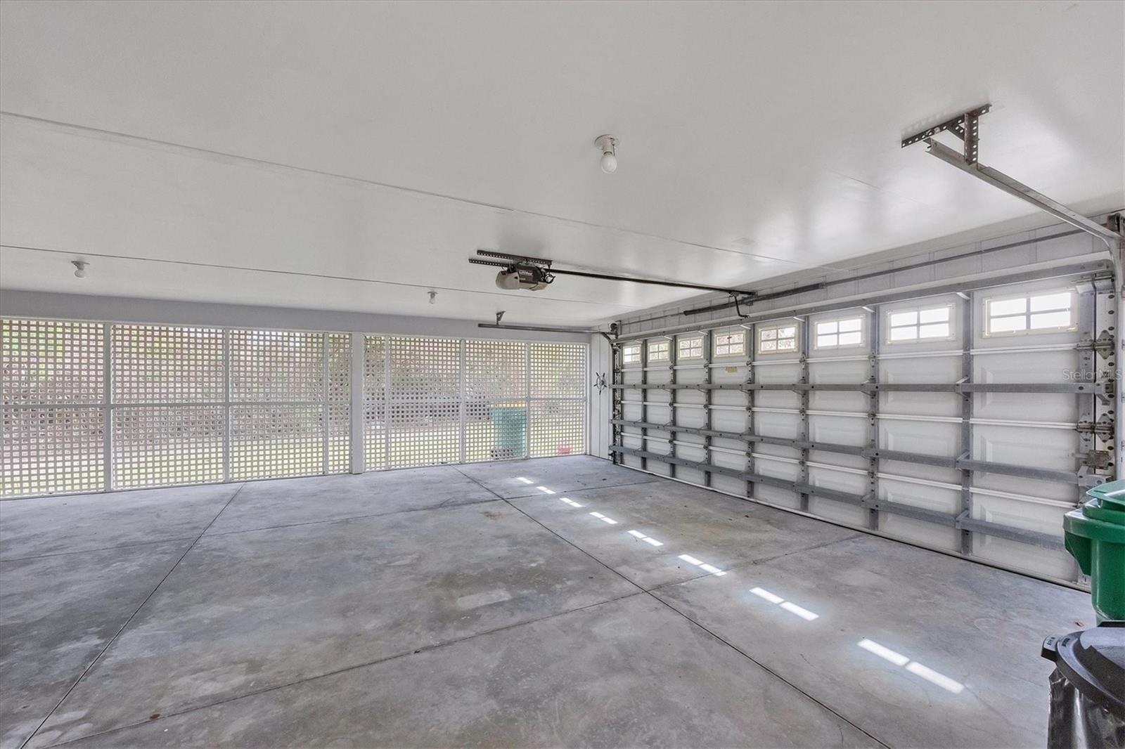 8164 ROBERT ST