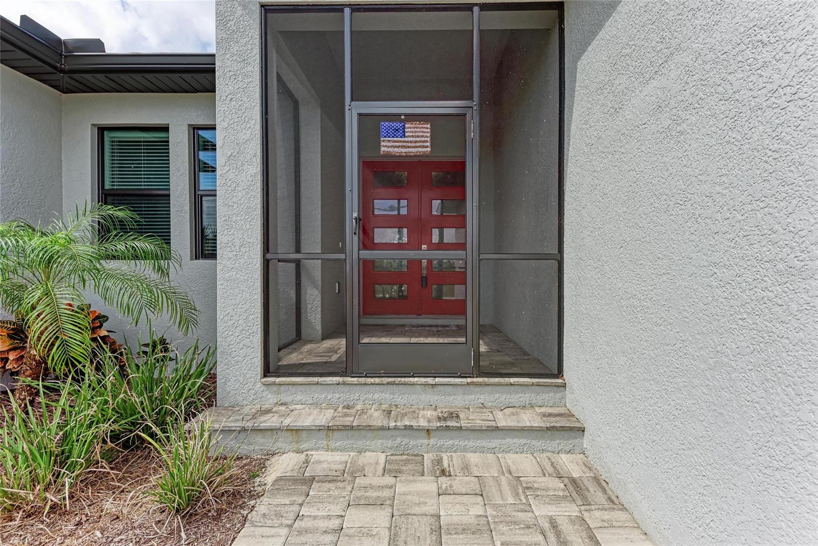 237 W PINE VALLEY LN