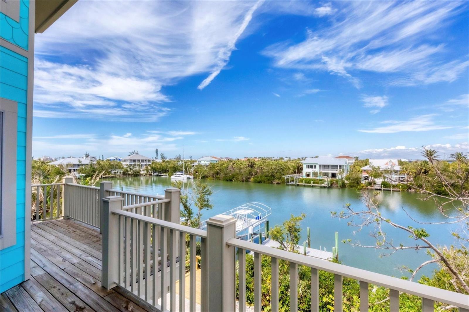 50 TARPON WAY