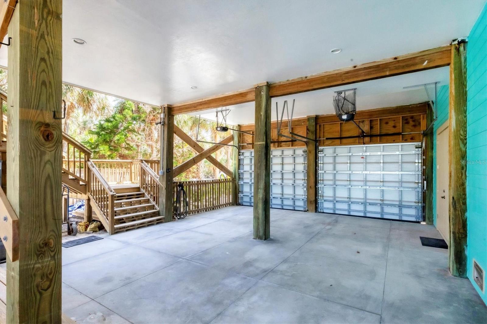 50 TARPON WAY