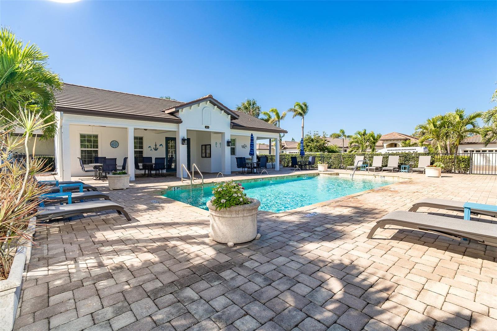 156 NOLEN DR