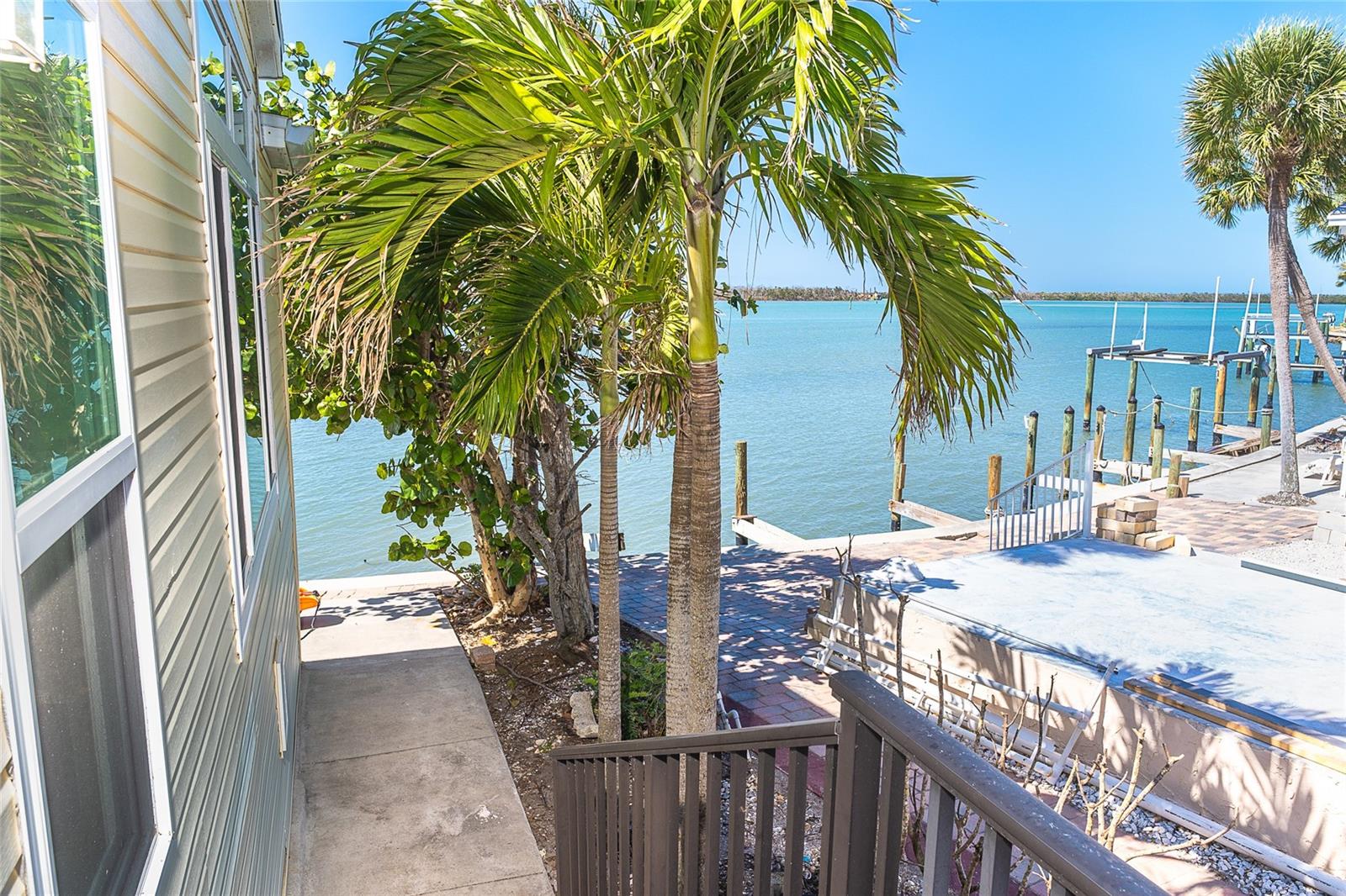 7500 PARK POINTE DR #22