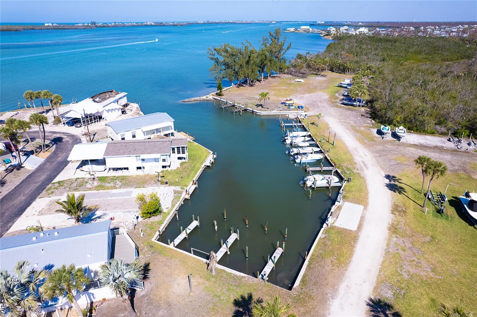 7500 PARK POINTE DR #22