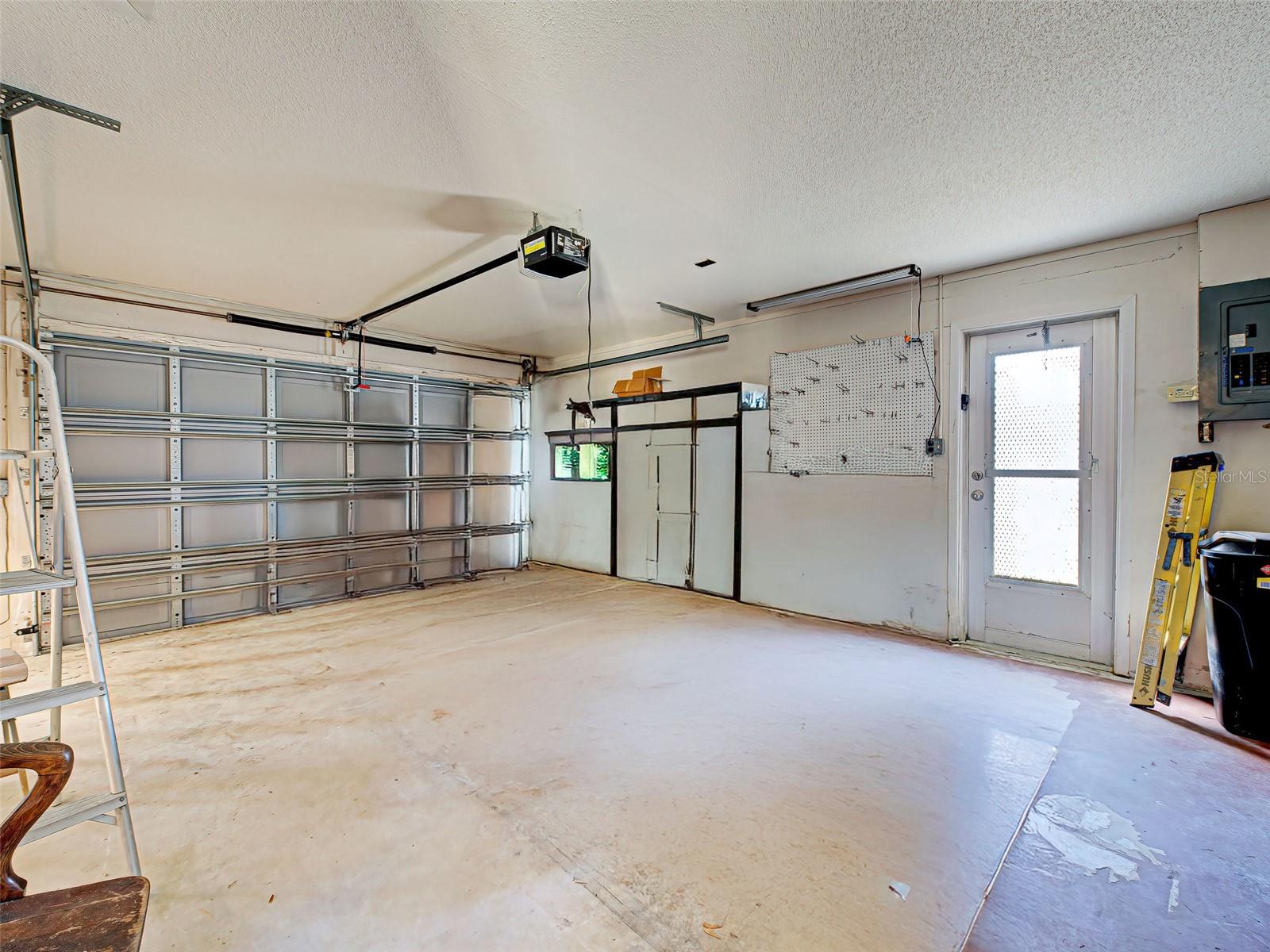 408 S MCCALL RD