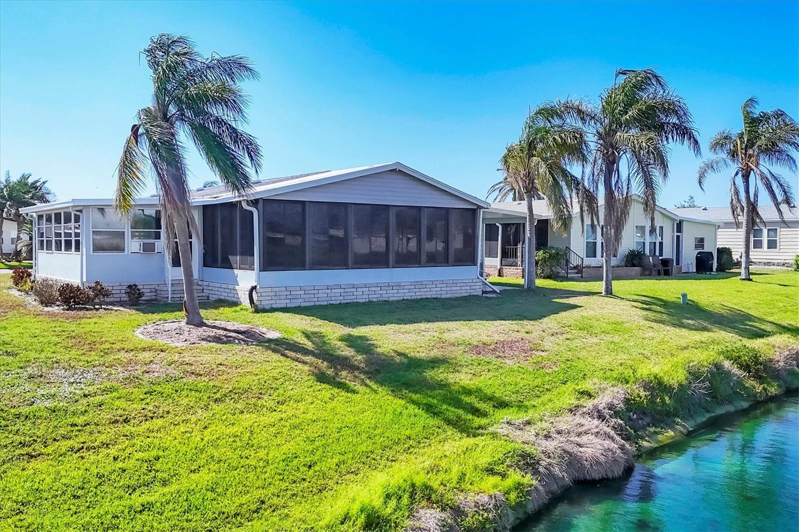 809 TANGERINE WOODS BLVD #215