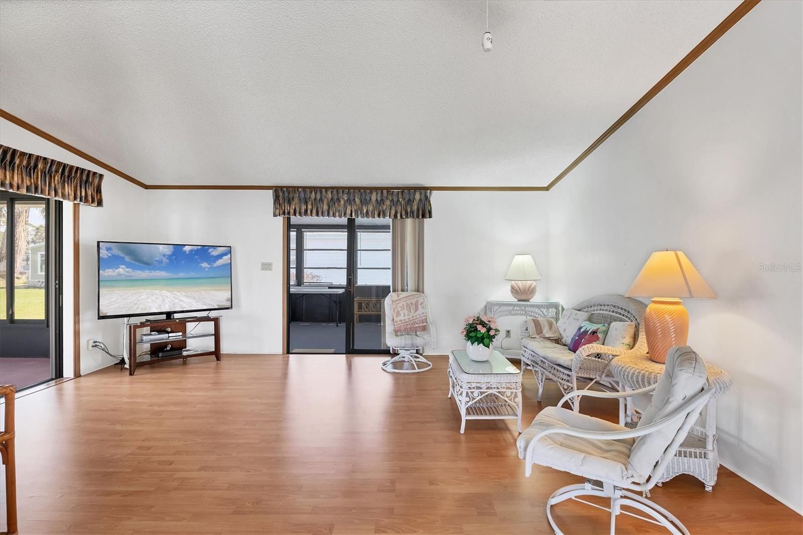809 TANGERINE WOODS BLVD #215