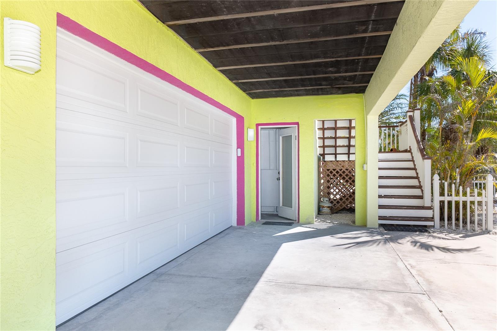 130 SAND DOLLAR LN