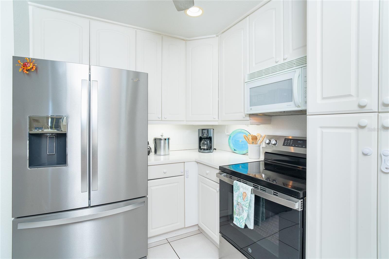 130 SAND DOLLAR LN