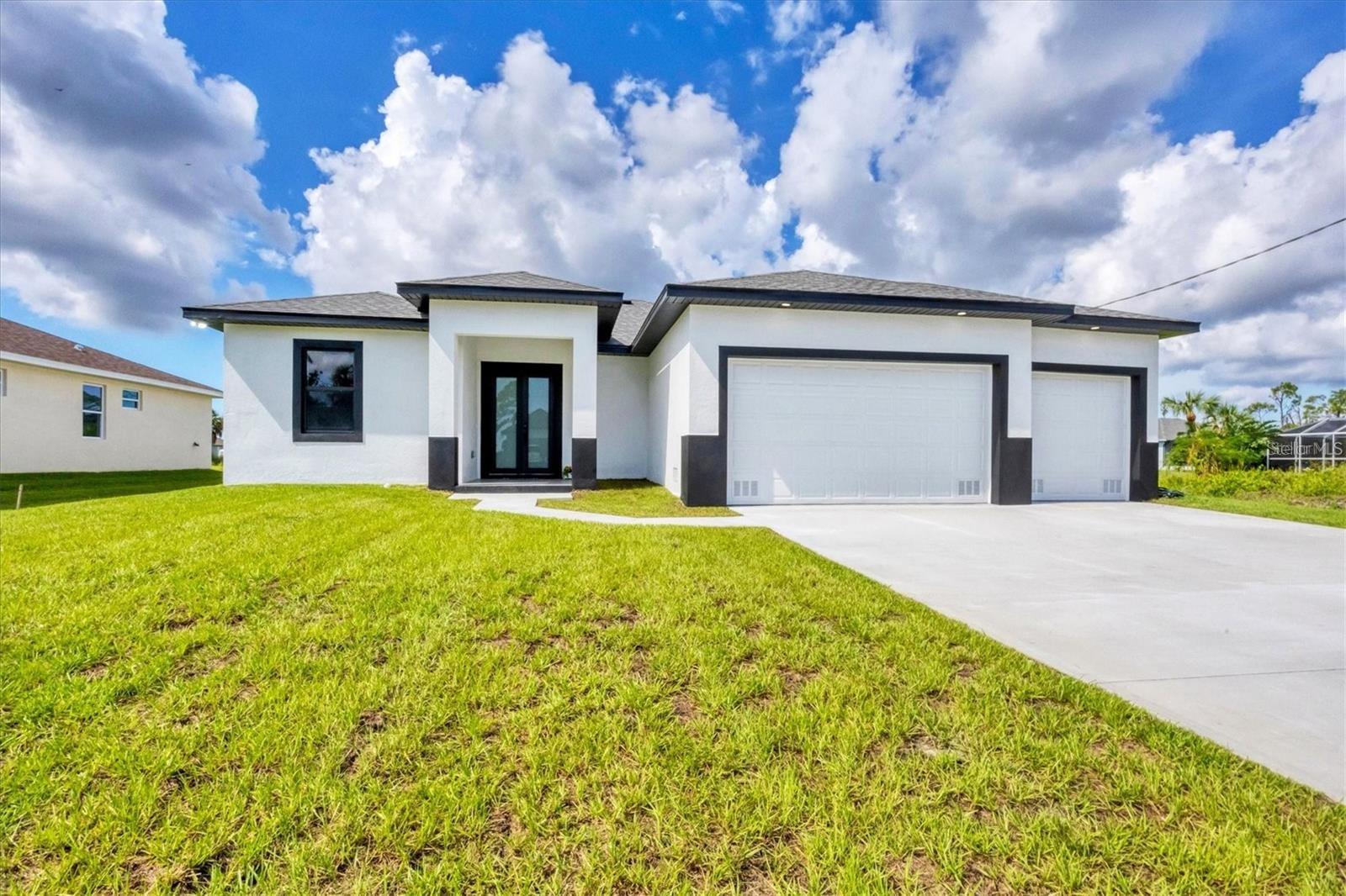 40 GOLFVIEW CT